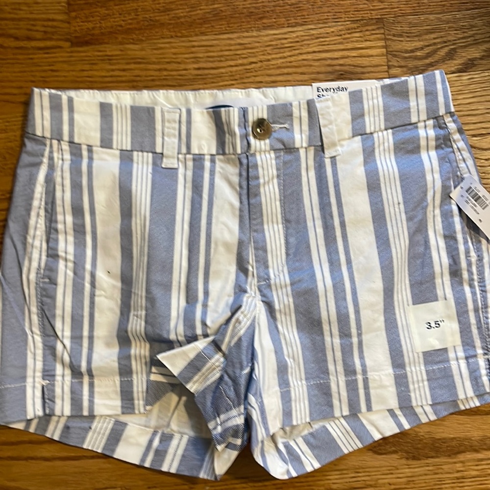 Old Navy Blue and White Striped Everyday Short. Size 2